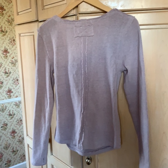Free People top. Lavender color. - Picture 2 of 2